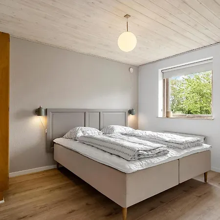 別荘 3 Bedroom Cozy In Tarm