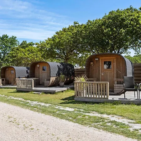 펜션 3 Bedroom Cozy In
