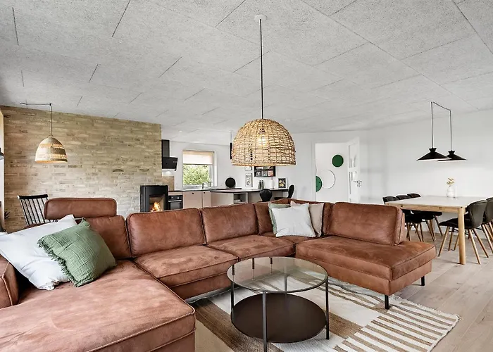 펜션 3 Bedroom Cozy In