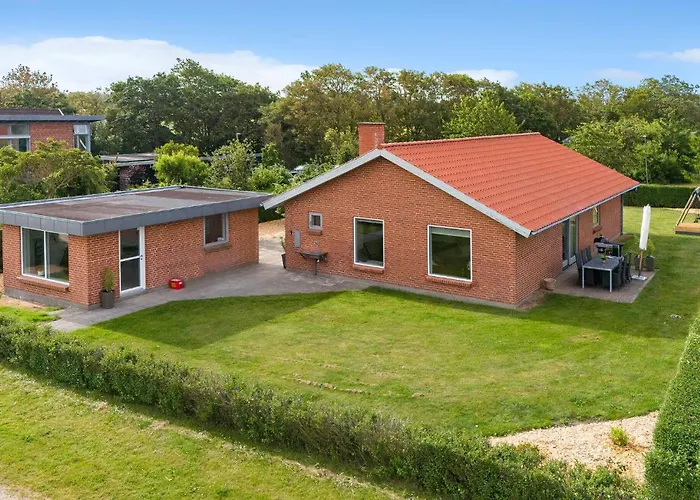 3 Bedroom Cozy In * Tarm